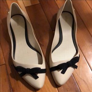 Flat Melissa